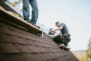 Local Roofers in Cayuga, ND